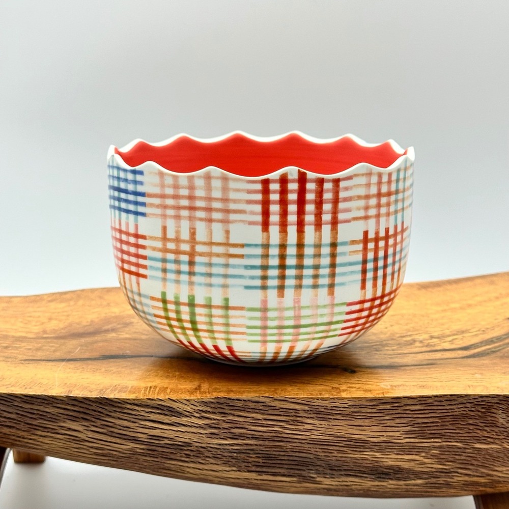Anthropologie Colorful Plaid Scalloped Ceramic Bowl Red Interior 6 Inch
